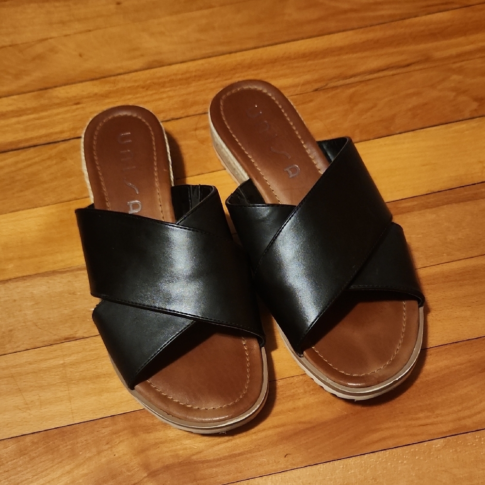 Women's Black Slide Sandals Size 7.5